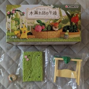 Re-Ment Pokemon Garden Series - Rowlet/Mokuroh on Swing